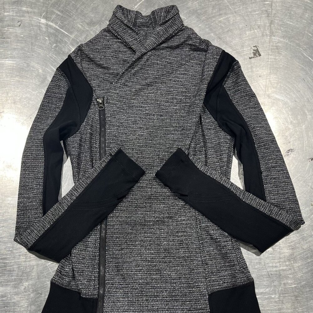 Lululemon Bhakti Yoga Asymmetric Double Zip Jacket (Black/Grey, Size 4)